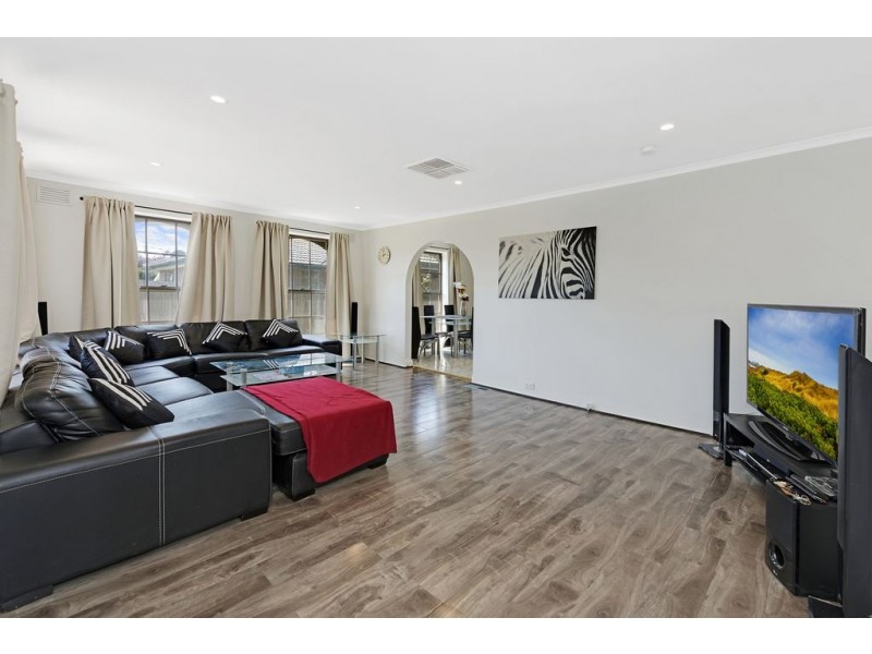 2 Beaumont Crescent, Lalor VIC 3075