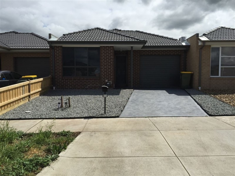 23 Cotchin Close, Wollert VIC 3750