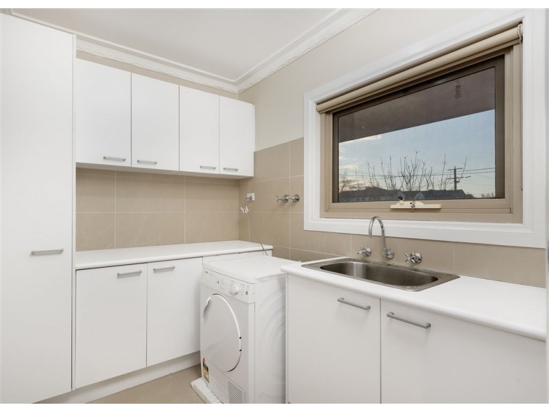 44 Barry Road, Thomastown VIC 3074
