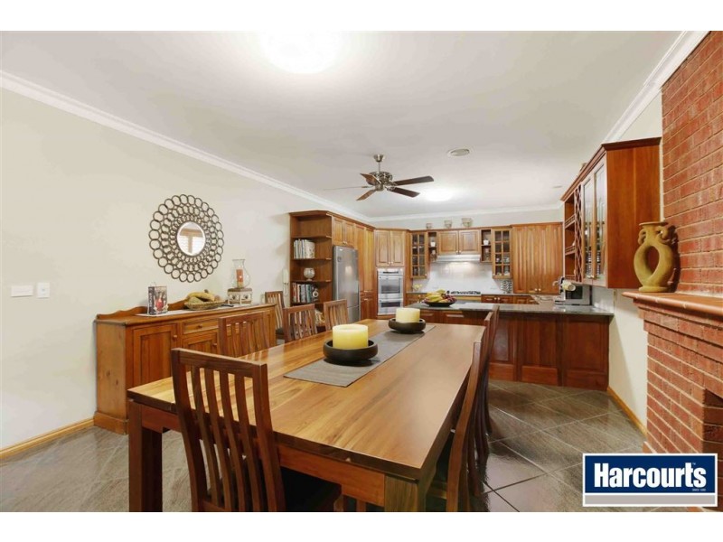 5 Grovedale Place, Thomastown VIC 3074