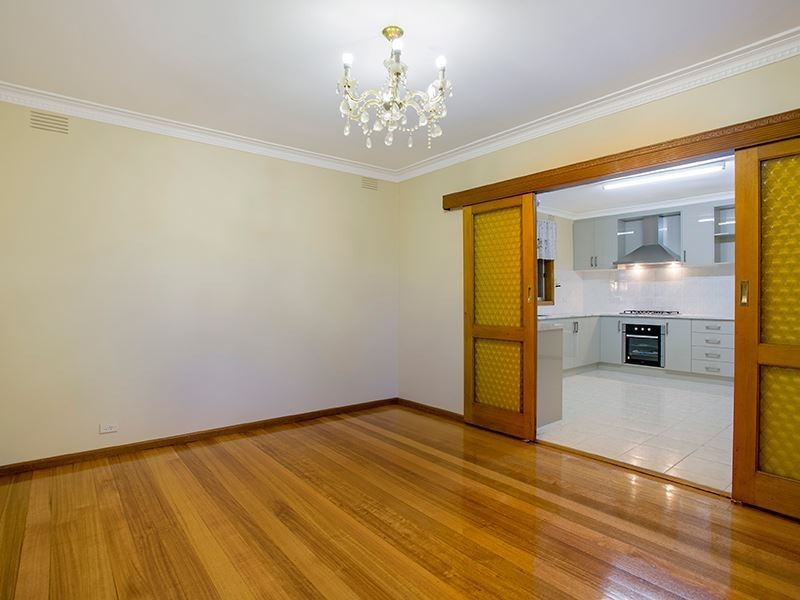 14 Judith Court, Lalor VIC 3075