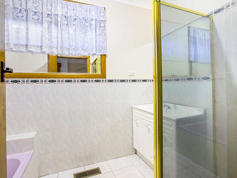 14 Judith Court, Lalor VIC 3075