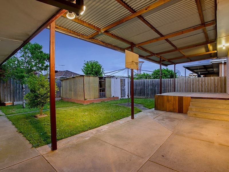 14 Judith Court, Lalor VIC 3075