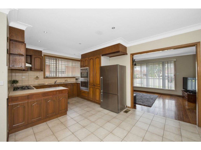 8 Kingsley Court, Thomastown VIC 3074