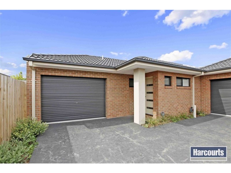 2/104 Alexander Avenue, Thomastown VIC 3074