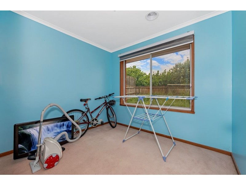 2/5 Paltara Court, Meadow Heights VIC 3048