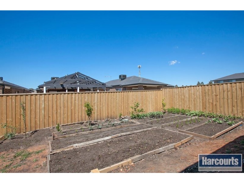 15 Treska Link, Lalor VIC 3075