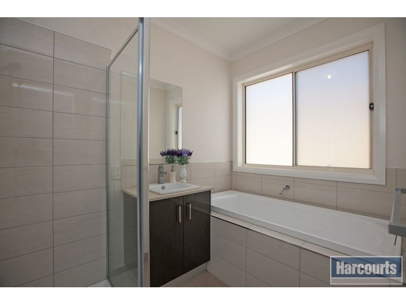 15 Treska Link, Lalor VIC 3075