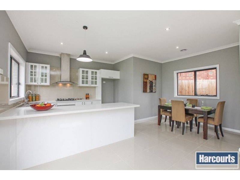 4 Avenel Court, Thomastown VIC 3074