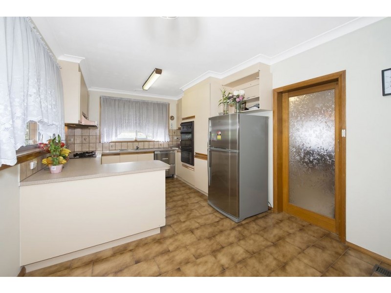 81 Curtin Avenue, Lalor VIC 3075