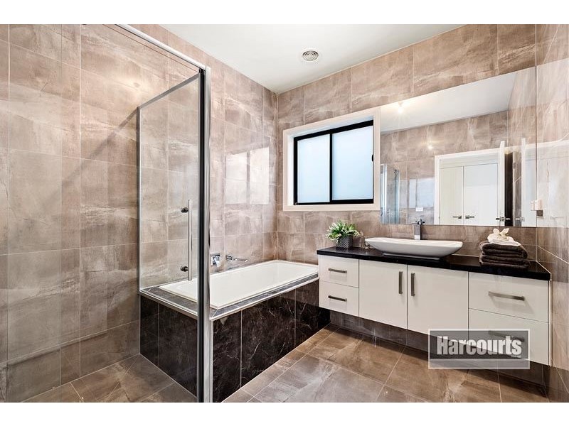 10 Spirited Circuit, Craigieburn VIC 3064