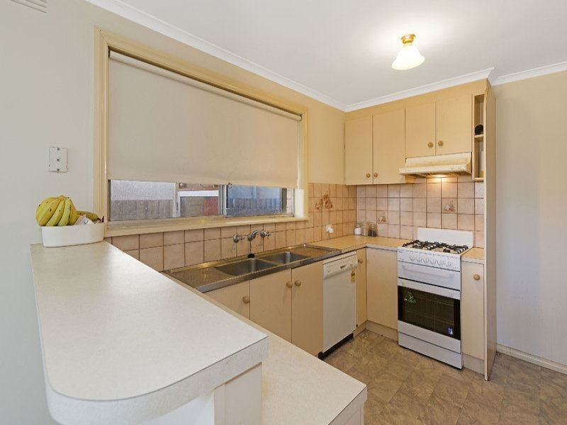 21 Tanjil Court, Thomastown VIC 3074