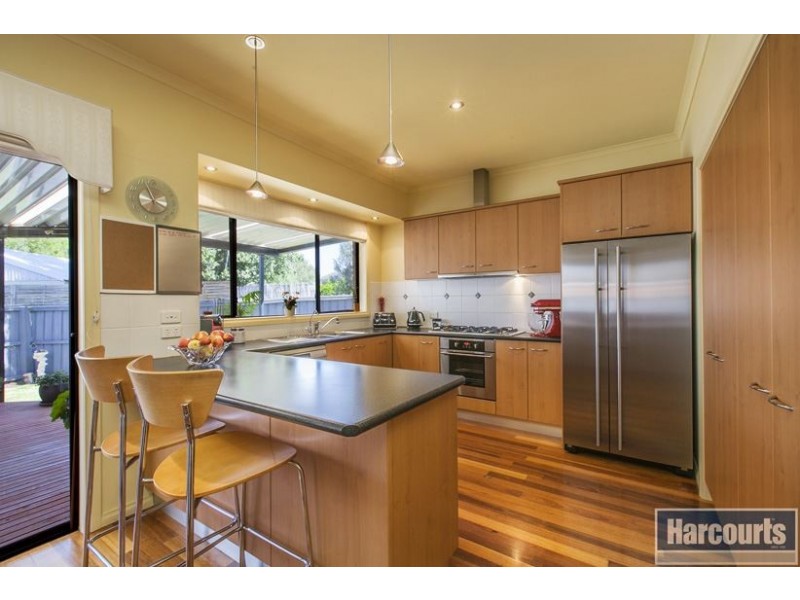 4 Valley View Court, South Morang VIC 3752