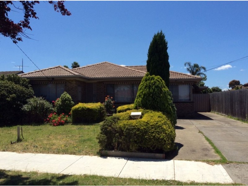 24 Mindoro Crescent, Lalor VIC 3075