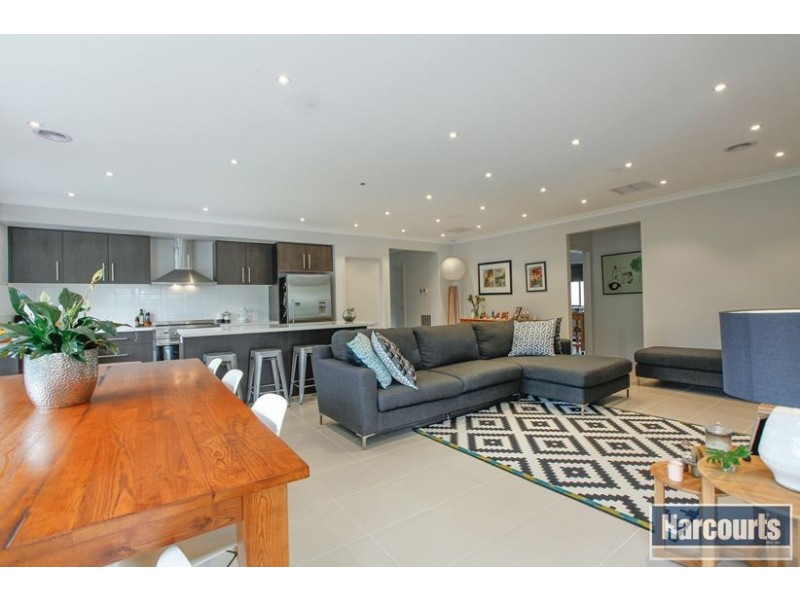 10 Ardenal Crescent, Lalor VIC 3075
