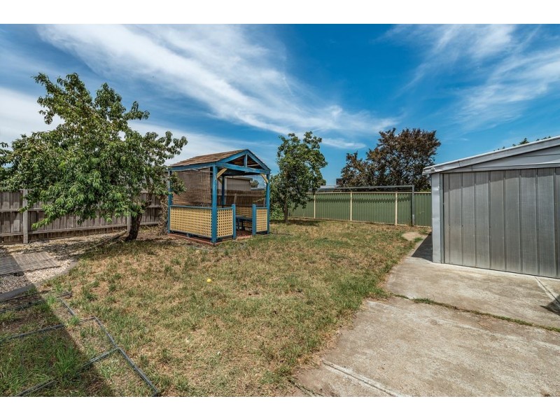 13 Evans Street, Lalor VIC 3075