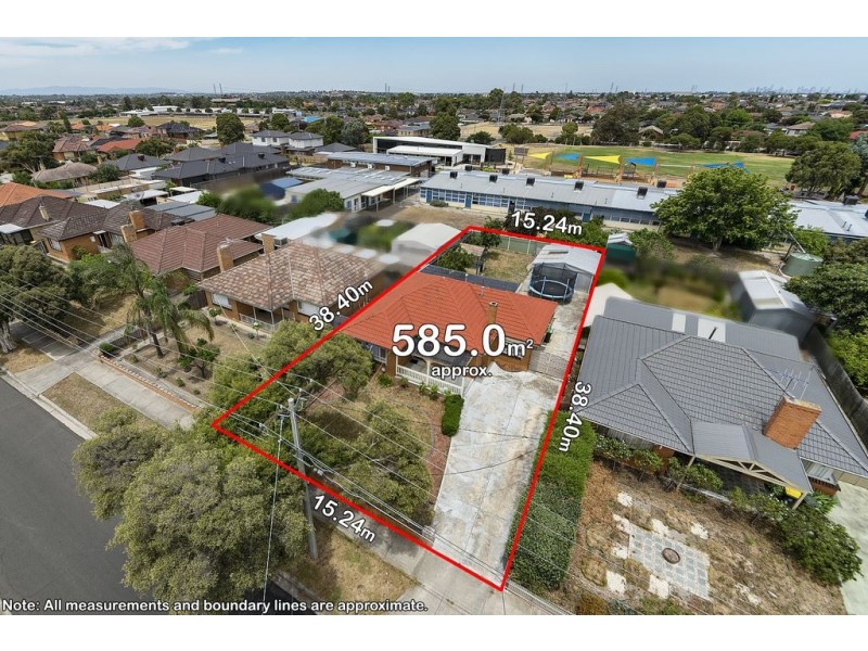 13 Evans Street, Lalor VIC 3075