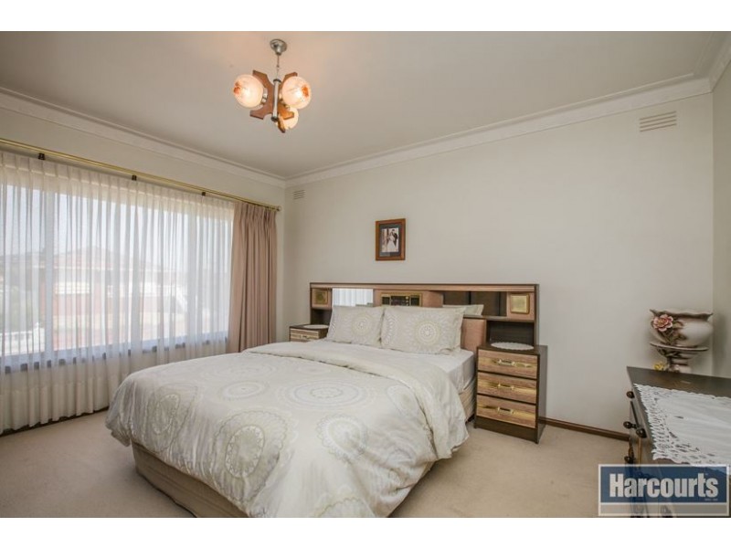 11 Newhaven Street, Thomastown VIC 3074
