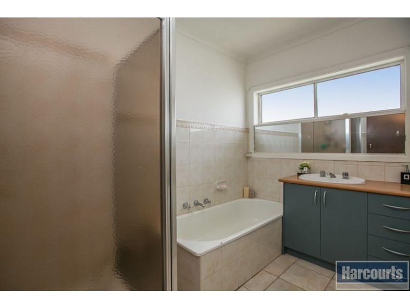 11 Newhaven Street, Thomastown VIC 3074