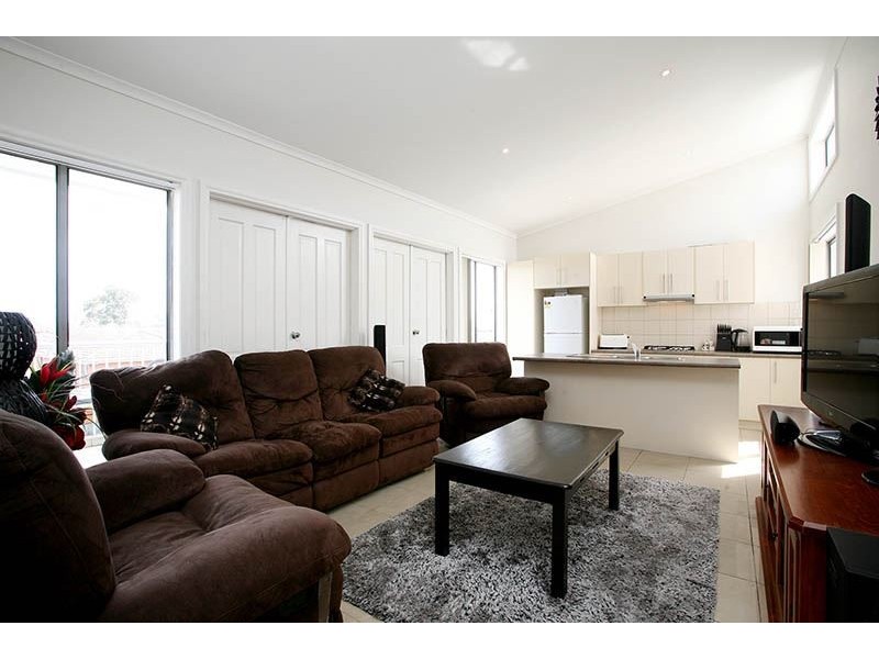 1/16-18 The Boulevard, Thomastown VIC 3074