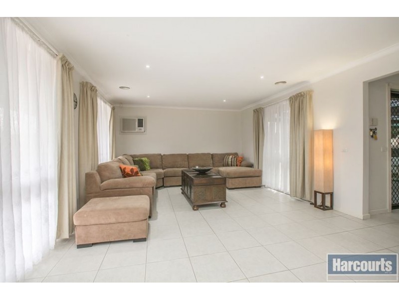 11 Finchley Court, Epping VIC 3076