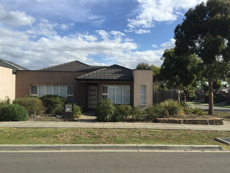 12 Creeds Farm Lane, Epping VIC 3076