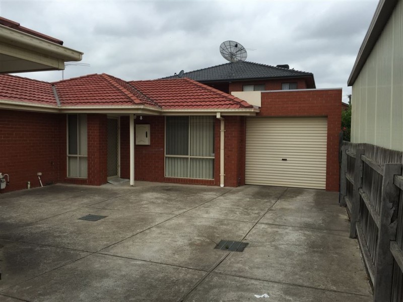 2/22 Network Drive, Lalor VIC 3075