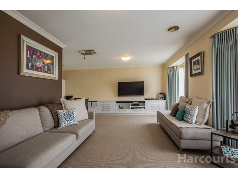 96 Alvarado Avenue, Thomastown VIC 3074