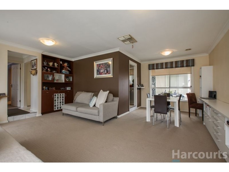 96 Alvarado Avenue, Thomastown VIC 3074