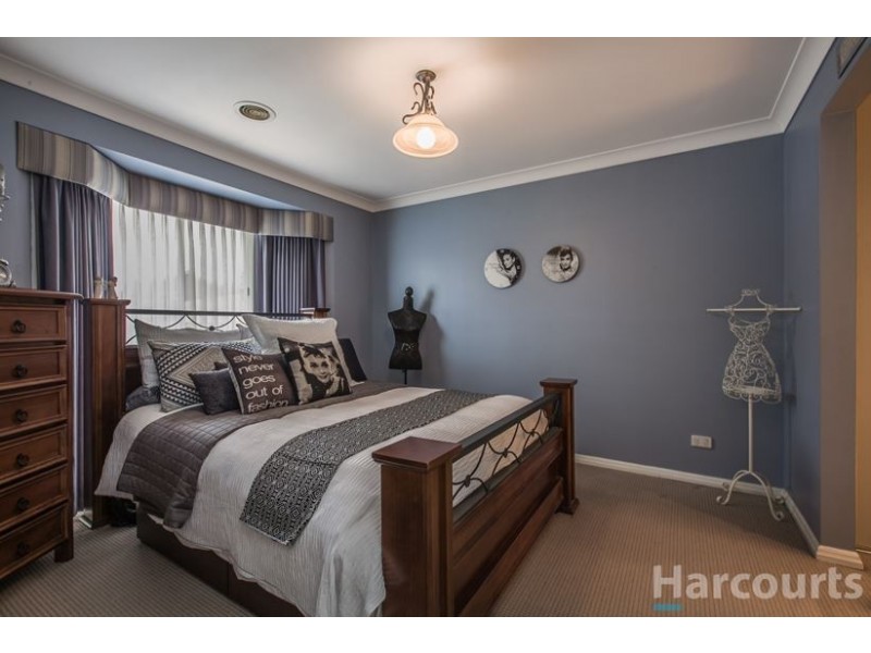 96 Alvarado Avenue, Thomastown VIC 3074