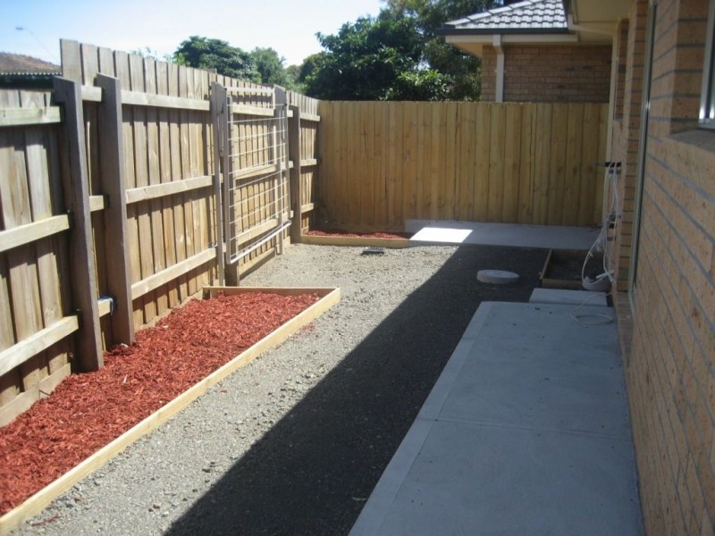 2/19 Balmain Court, Lalor VIC 3075