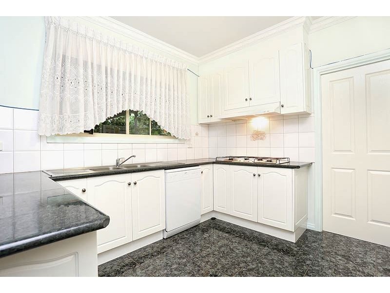 37 Ester Drive, Mill Park VIC 3082