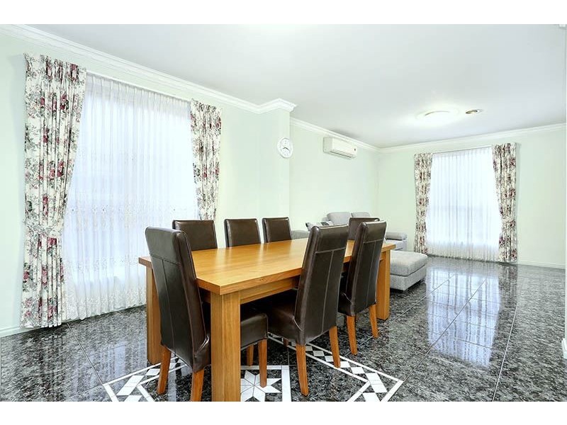 37 Ester Drive, Mill Park VIC 3082