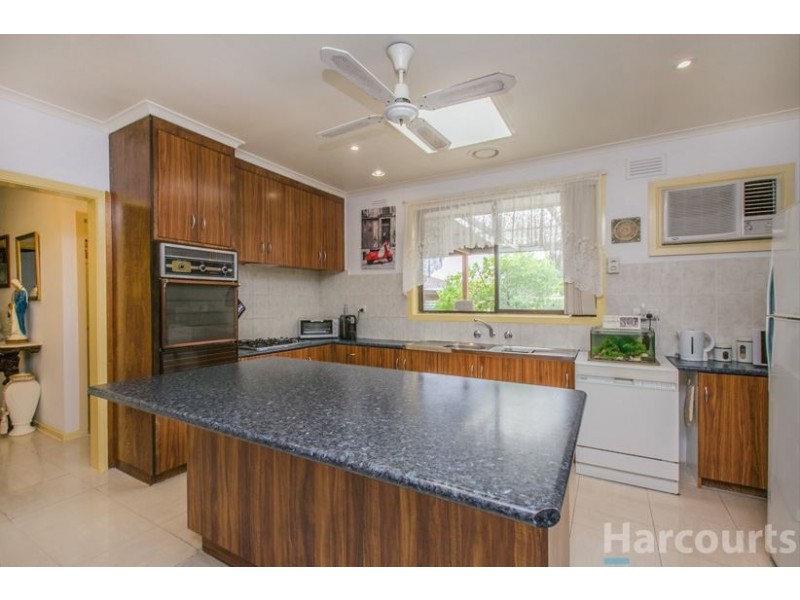 8 Baxter Court, Thomastown VIC 3074