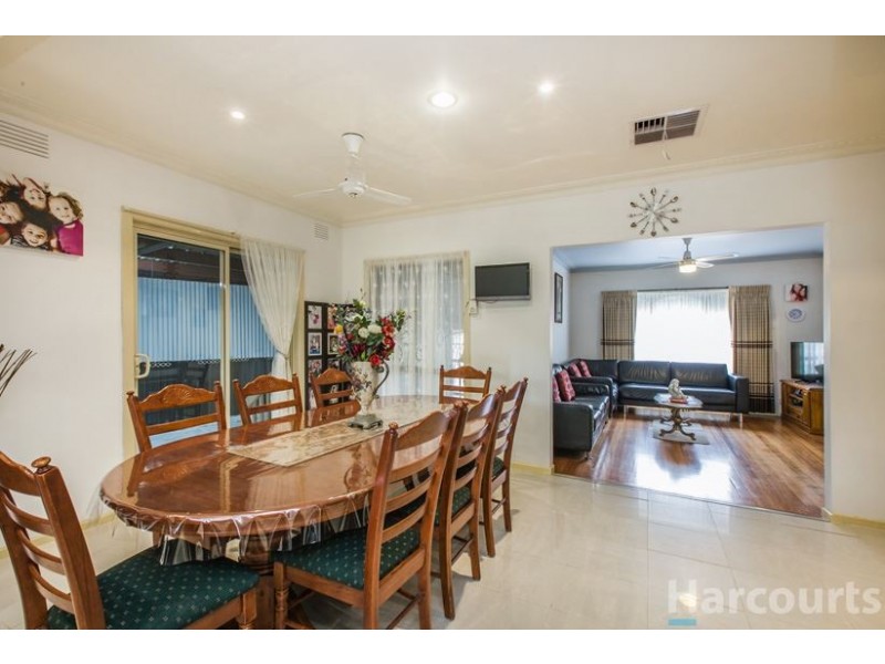 8 Baxter Court, Thomastown VIC 3074