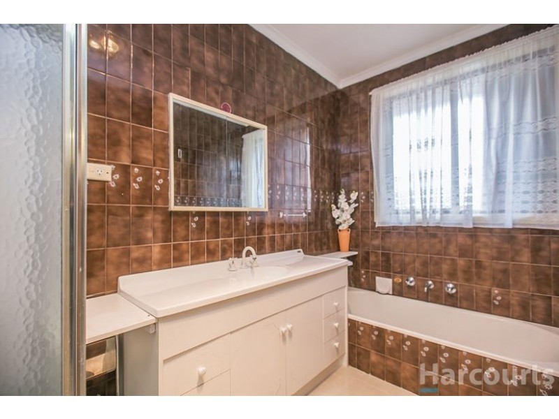 8 Baxter Court, Thomastown VIC 3074