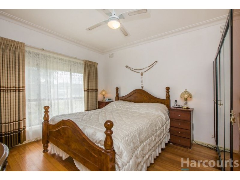 8 Baxter Court, Thomastown VIC 3074