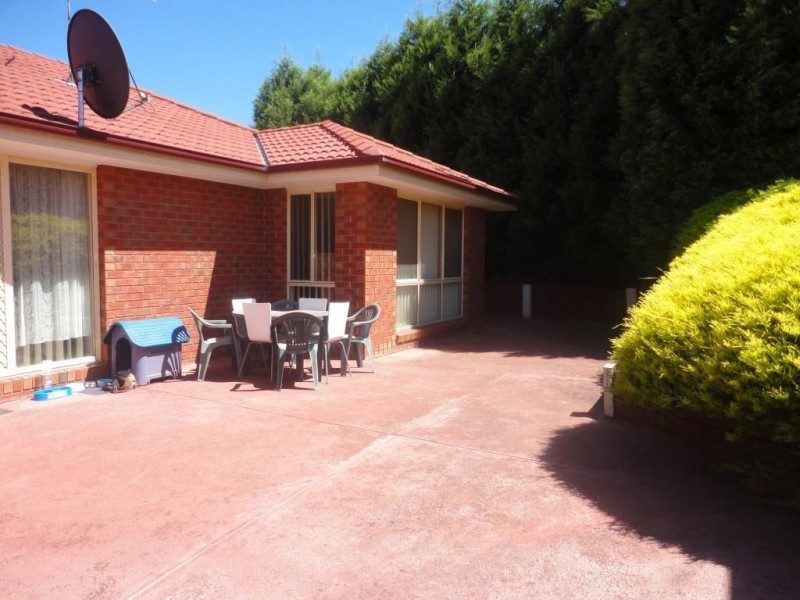 16 Woodfull Way, Epping VIC 3076