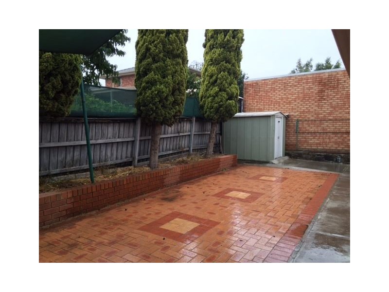 15 Turtur Close, Mill Park VIC 3082