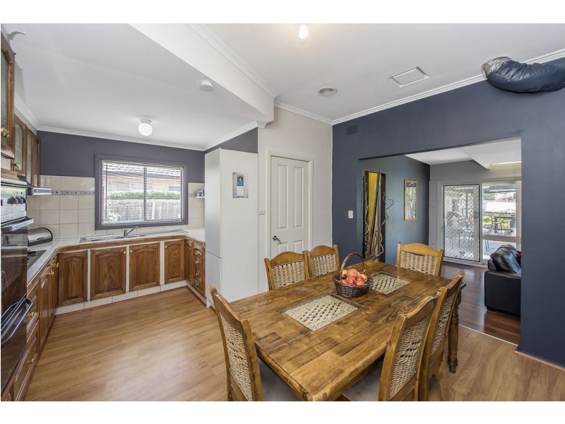 64 Curtin Avenue, Lalor VIC 3075