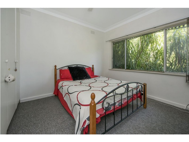 64 Curtin Avenue, Lalor VIC 3075