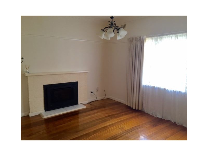 19 Cedar Street, Thomastown VIC 3074