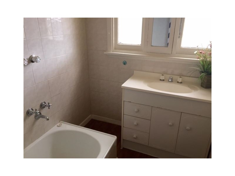 19 Cedar Street, Thomastown VIC 3074