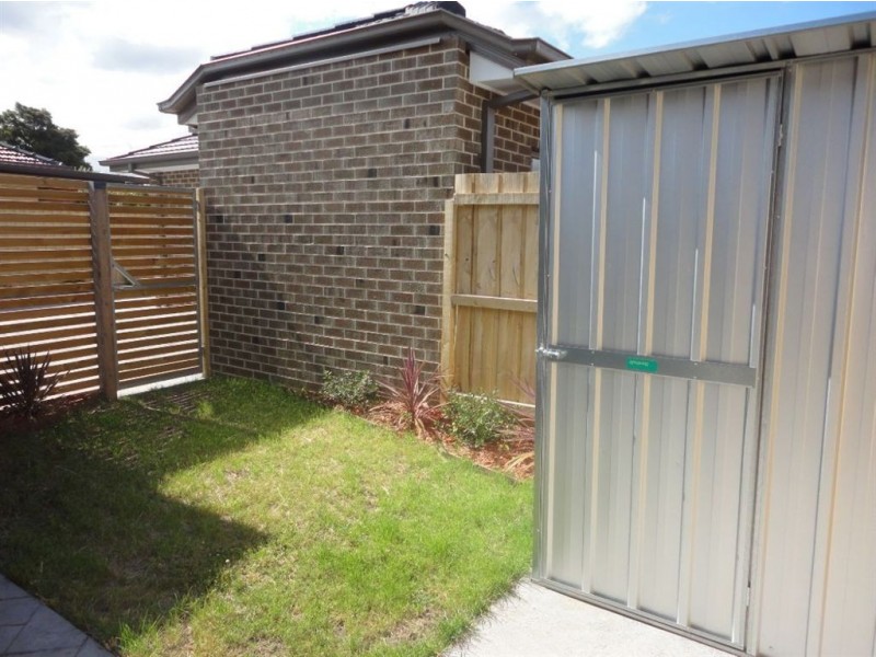 2/19 Poplar Street, Thomastown VIC 3074