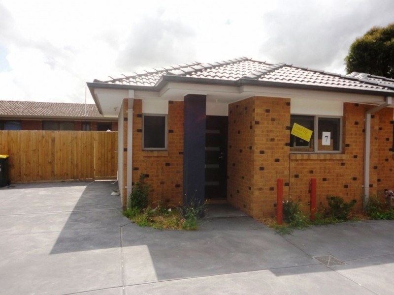 7/58-60 Memorial Avenue, Epping VIC 3076