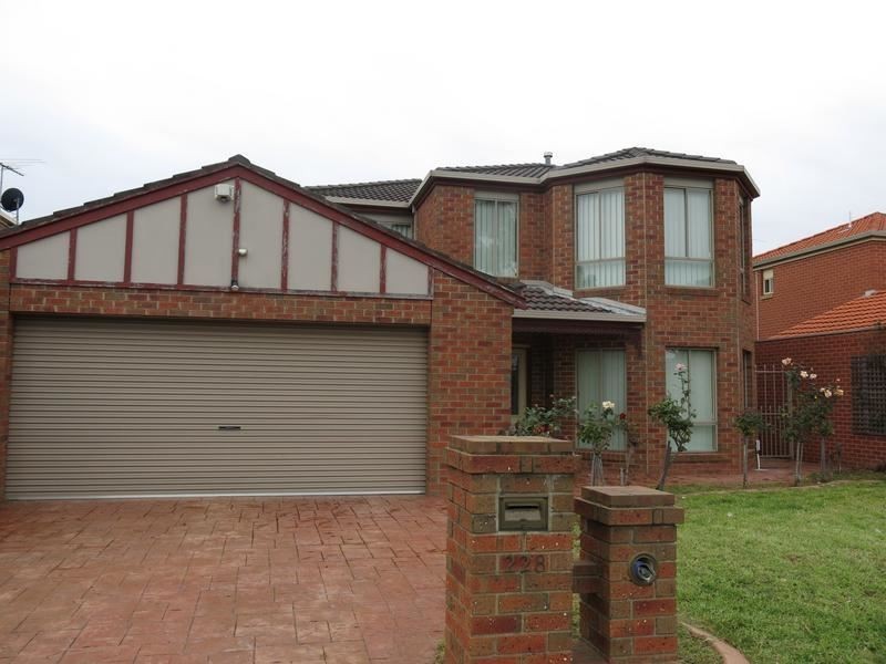 228 Betula Avenue, Mill Park VIC 3082