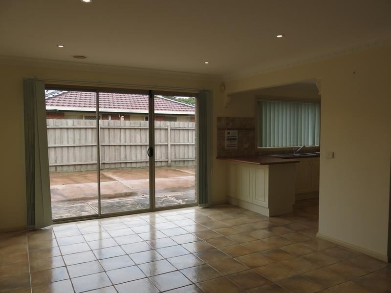 228 Betula Avenue, Mill Park VIC 3082