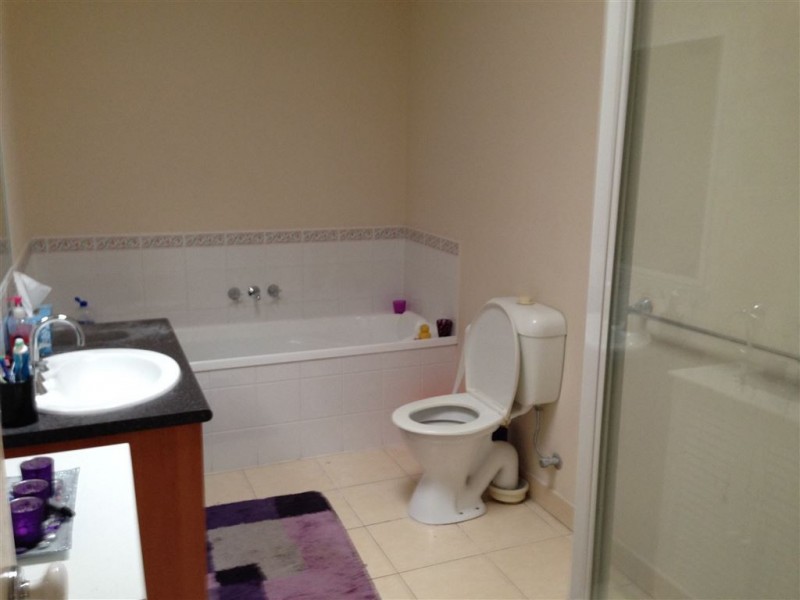 1A Royston Close, Mill Park VIC 3082