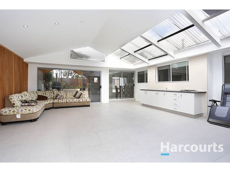 4 Lotus Court, Epping VIC 3076
