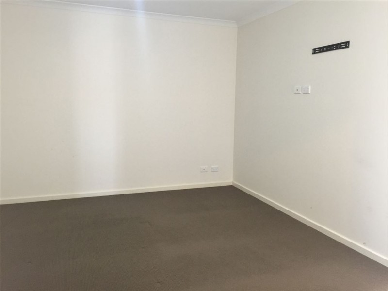 74 Gatestone Road, Epping VIC 3076